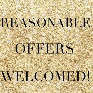 ✨Reasonable offers welcome!✨